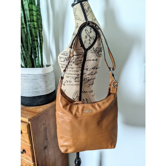 Convertible Duffle | Coach - Picture 2 of 8